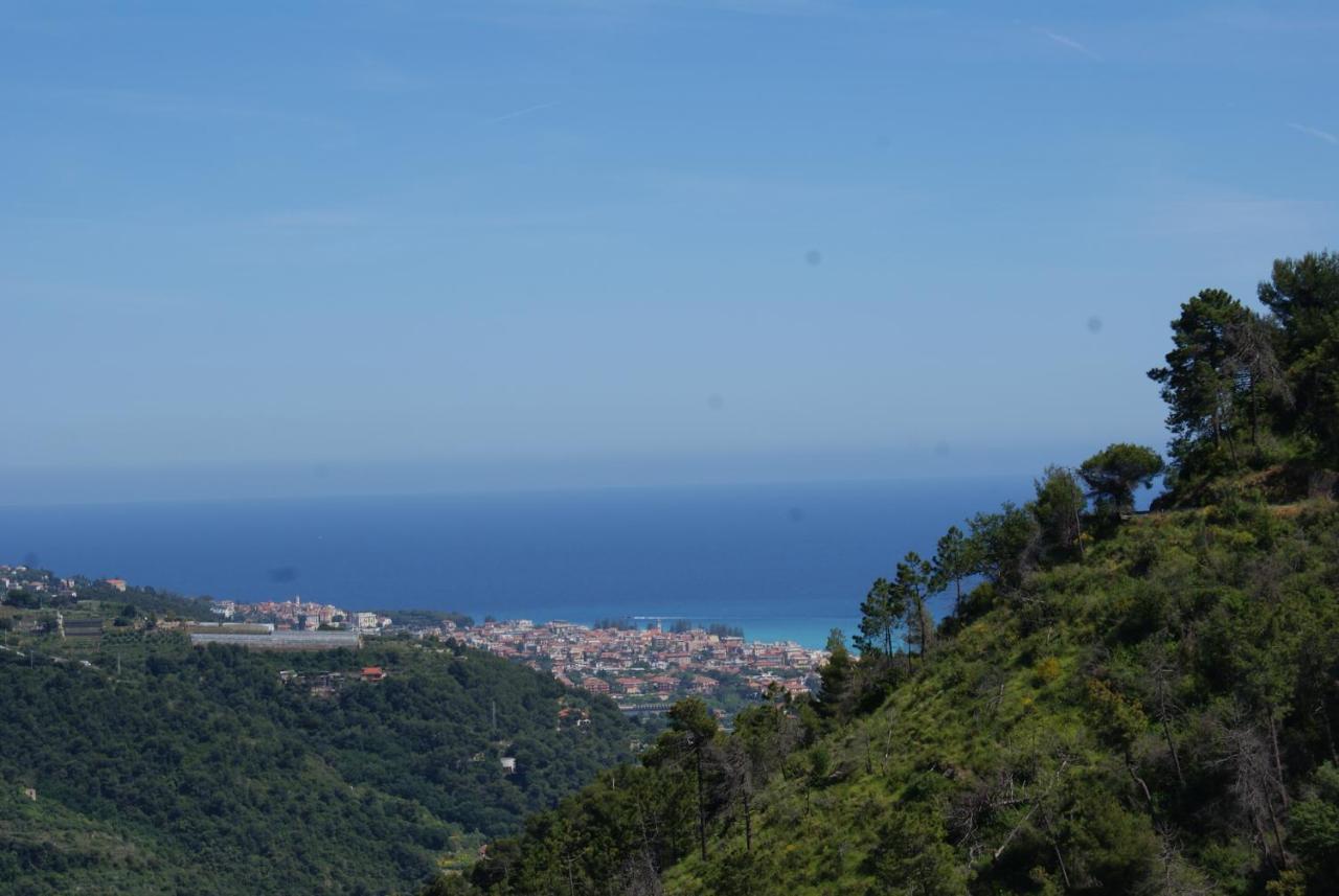 Bungalow Sixdays 2 Camporosso (Liguria) Exterior foto