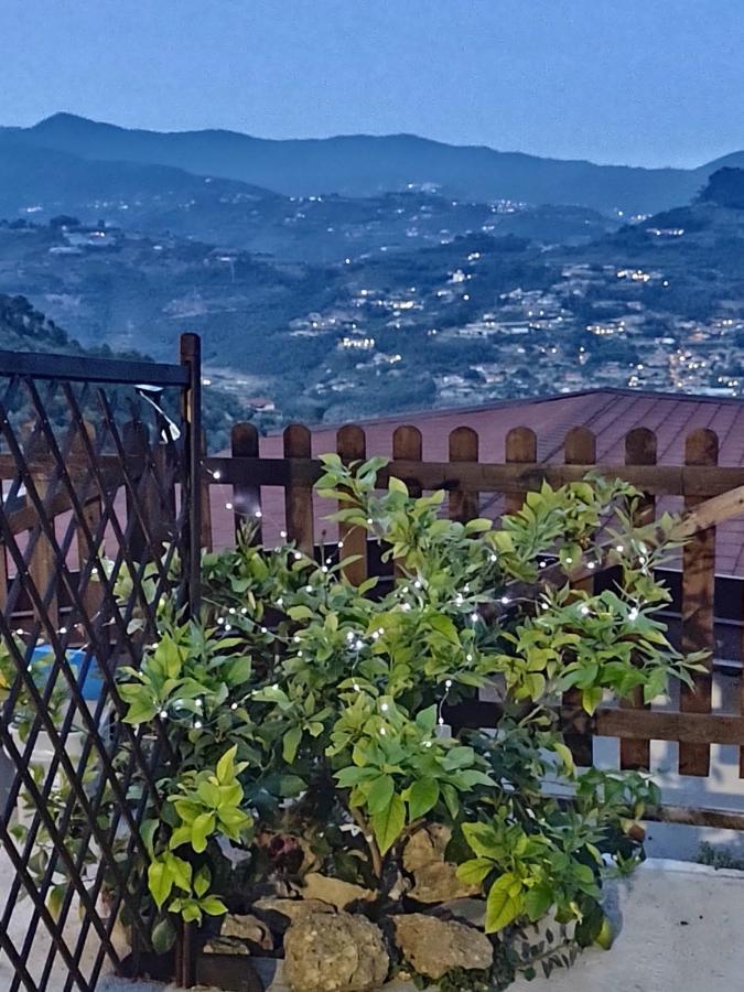 Bungalow Sixdays 2 Camporosso (Liguria) Exterior foto